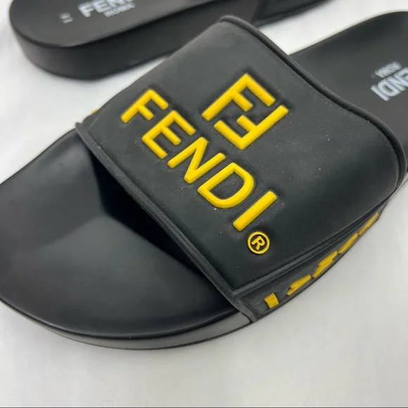 Authentic Fendi Pool Slides Black EVA waterproof rubber sandals size US 8 EU 41 VERSACE x FENDI FENDACE Men Auth Ltd Ed Slip-On Pool Slide  main image 3